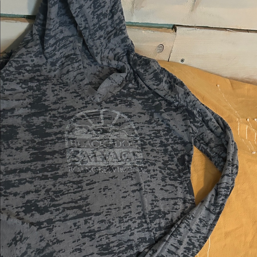 Black Dog Salvage Gray Long Sleeve Women's Top